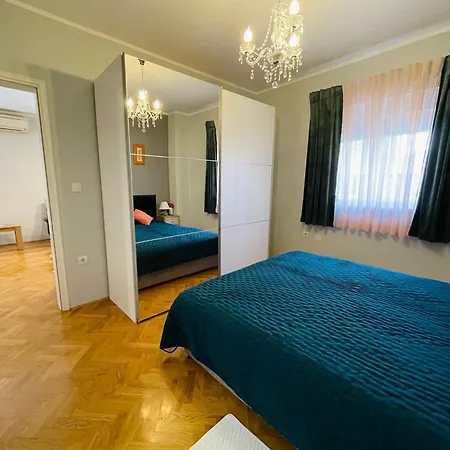 Apartment 29 *
